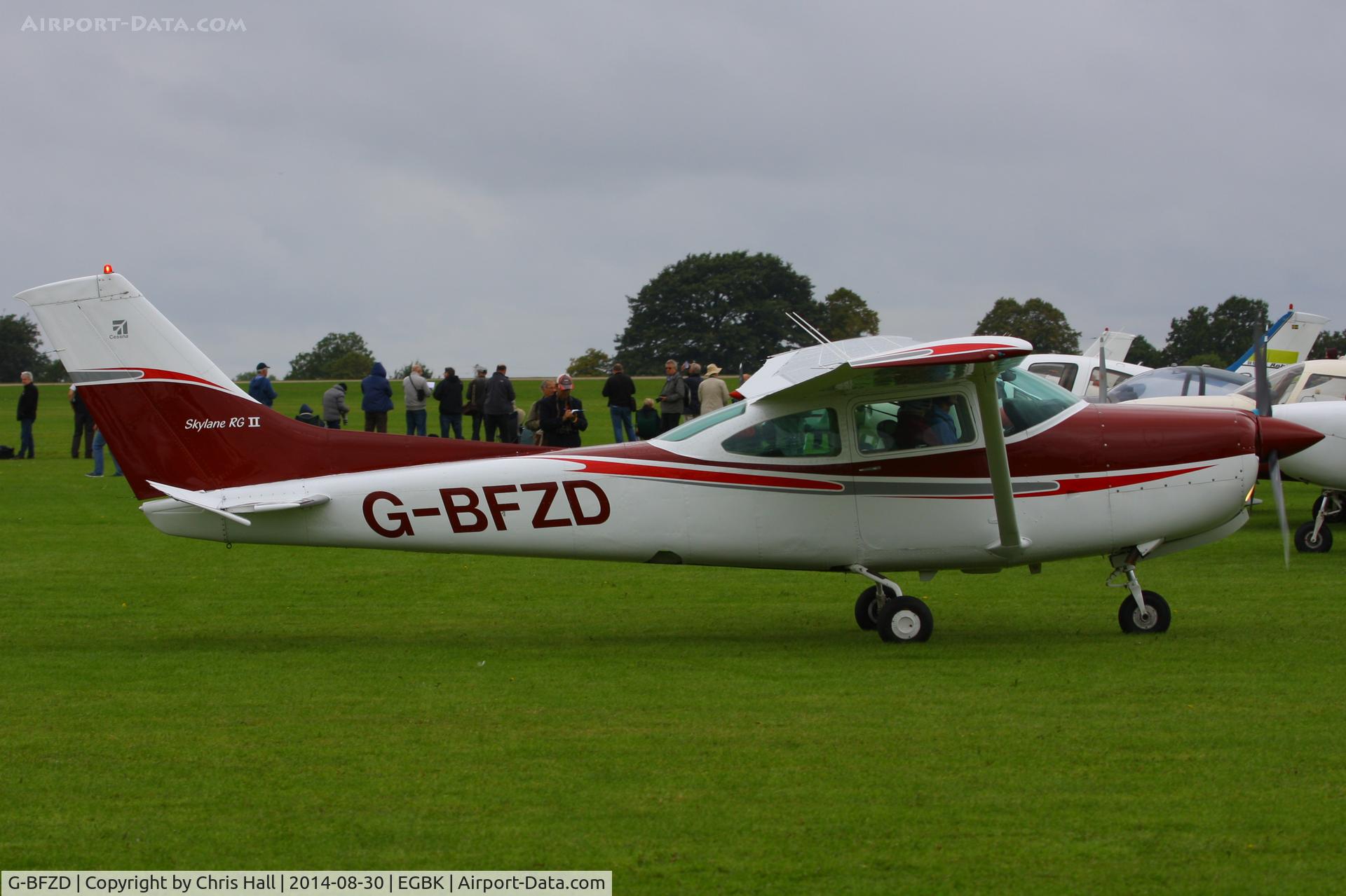 G-BFZD, 1978 Reims Cessna FR182 Skylane RG C/N 0010, at the LAA Rally 2014, Sywell
