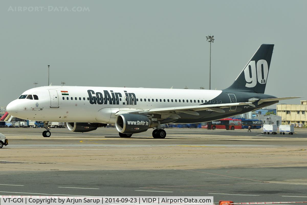 VT-GOI, 2012 Airbus A320-214 C/N 5016, Taxiing out of IGIA T-1.