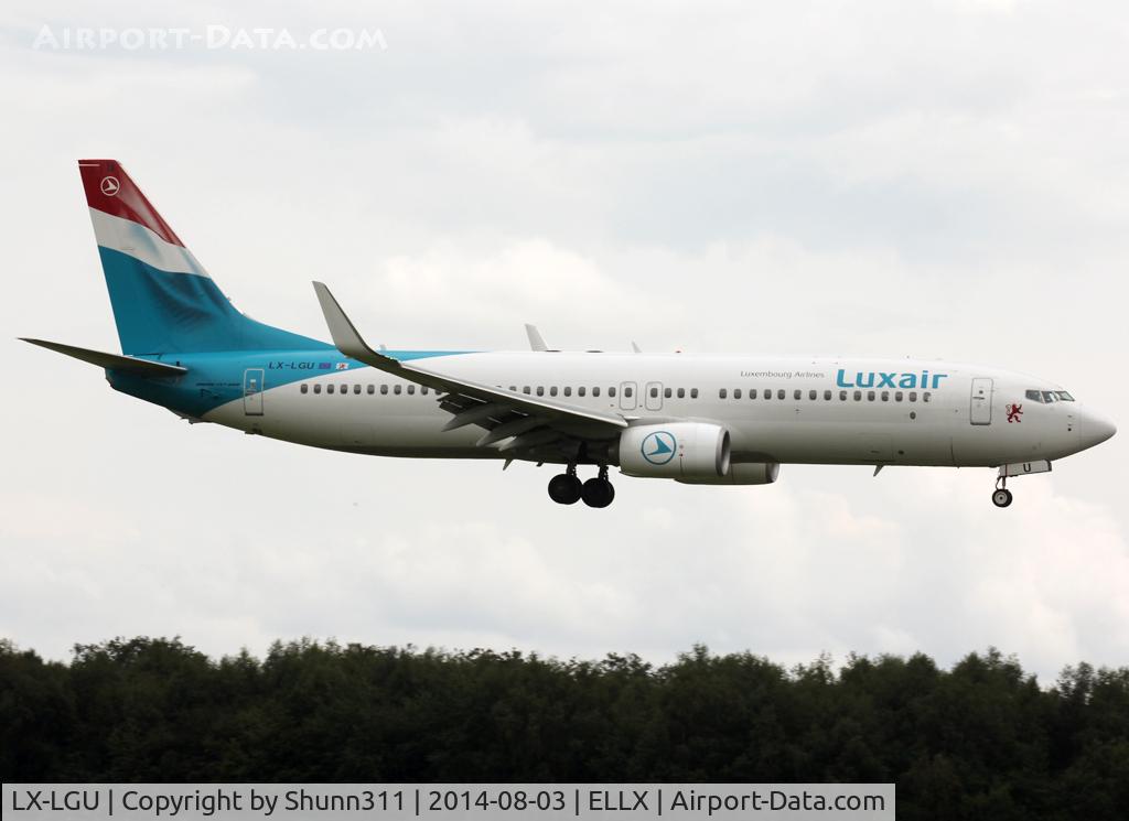 LX-LGU, 2012 Boeing 737-8C9 C/N 41047, Landing rwy 24
