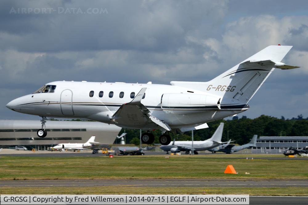 G-RGSG, 2009 Hawker Beechcraft 900XP C/N HA-0152, 