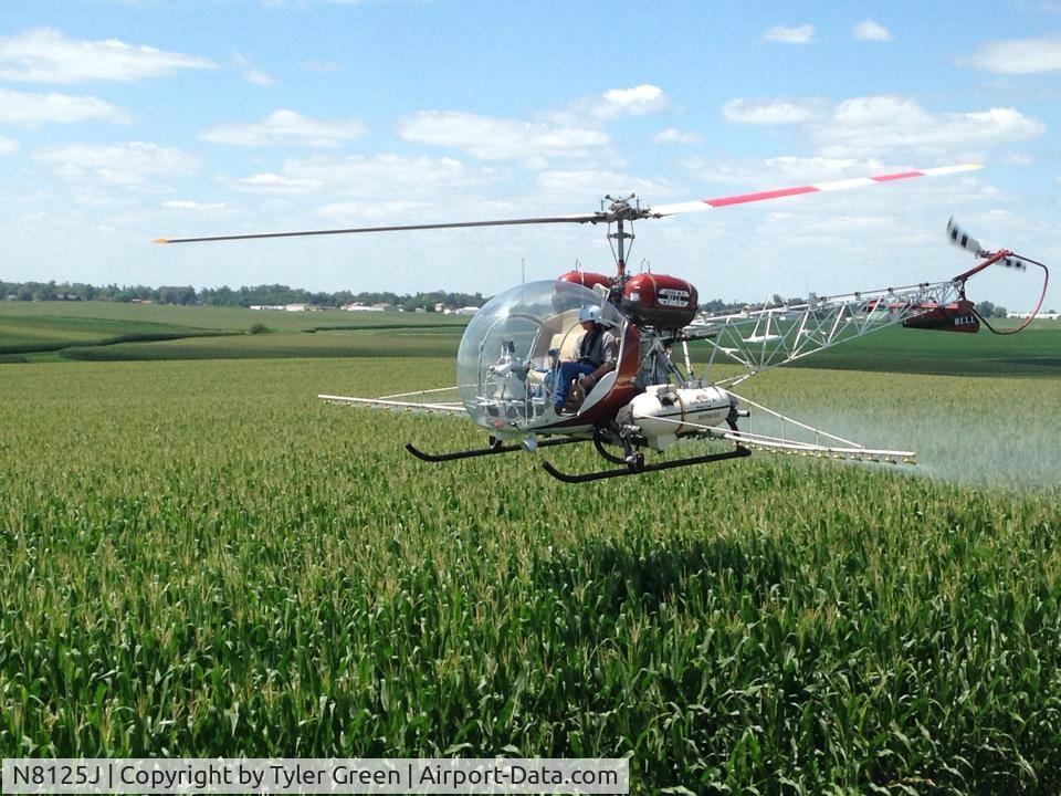 N8125J, 1970 Bell 47G-5 C/N 25004, Spraying Fungicides In Iowa 2014