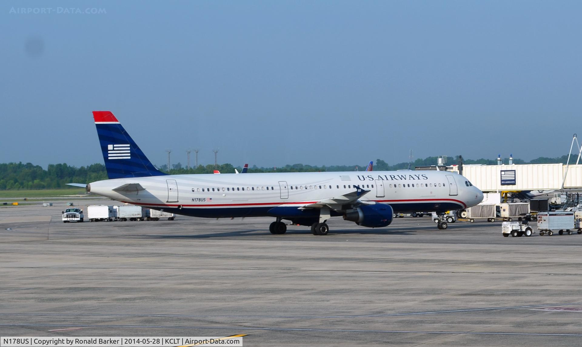 N178US, 2001 Airbus A321-211 C/N 1519, Taxi CLT