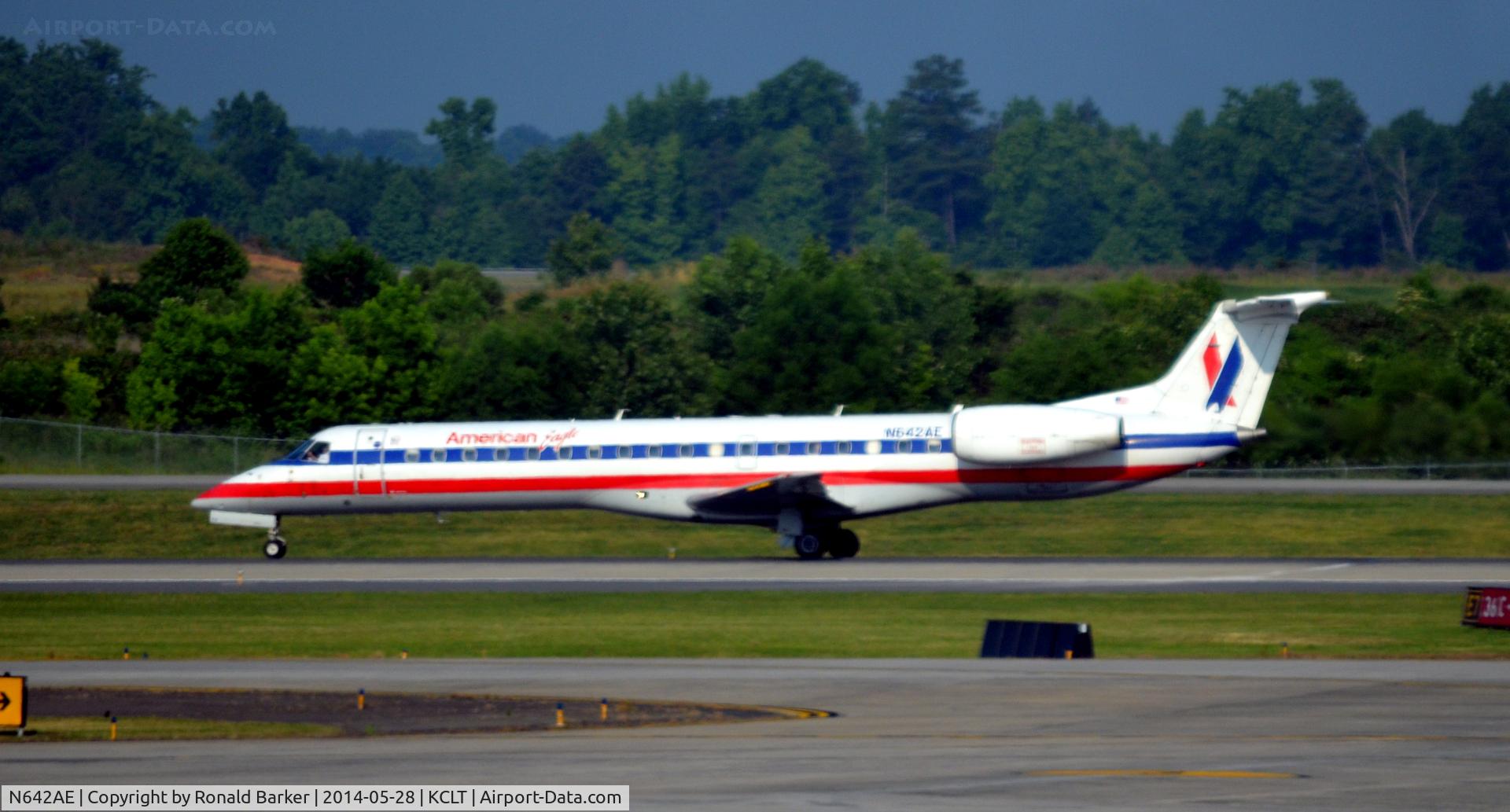 N642AE, 1999 Embraer ERJ-145LR (EMB-145LR) C/N 145193, Taxi CLT