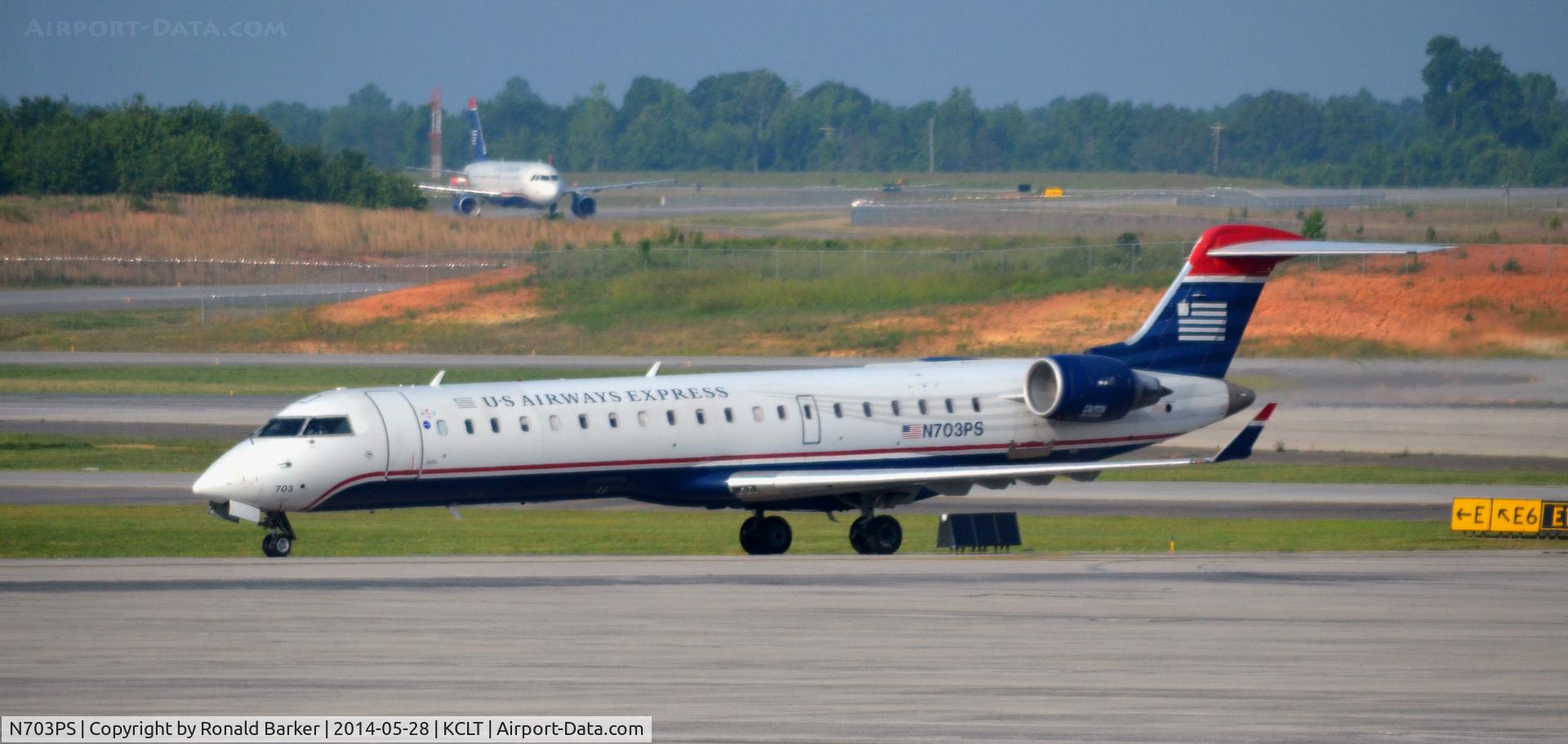 N703PS, 2004 Bombardier CRJ-701 (CL-600-2C10) Regional Jet C/N 10137, Taxi CLT