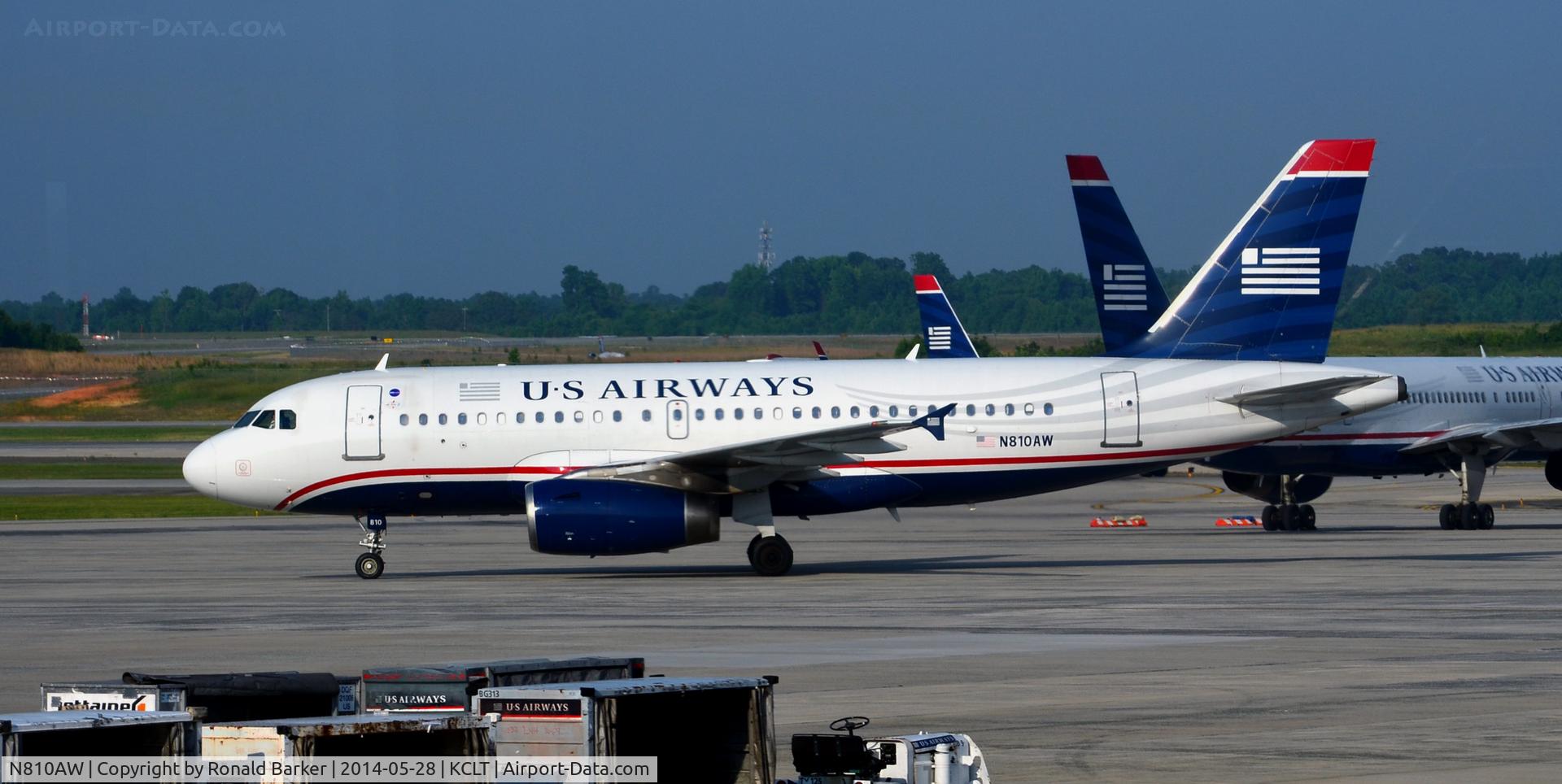 N810AW, 1999 Airbus A319-132 C/N 1116, Taxi CLT