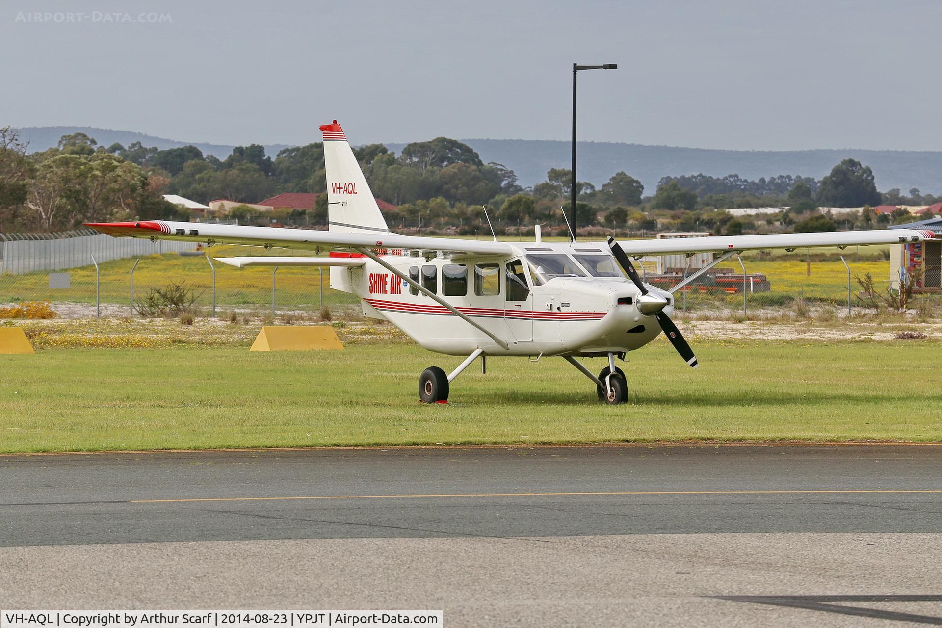 VH-AQL, 2003 Gippsland GA-8 Airvan C/N GA8-03-029, Jandakot Airport WA 23/08/2014