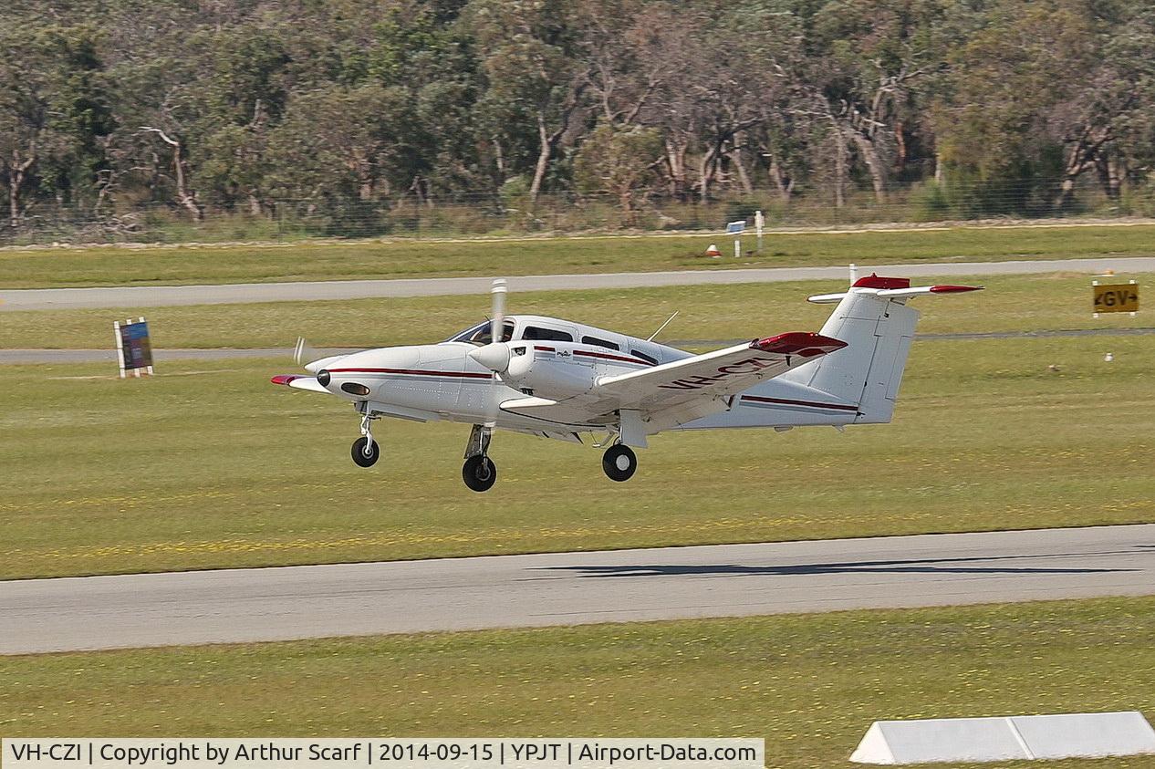 VH-CZI, 2005 Piper PA-44-180 Seminole C/N 4496217, Jandakot Airport WA 15/09/2014