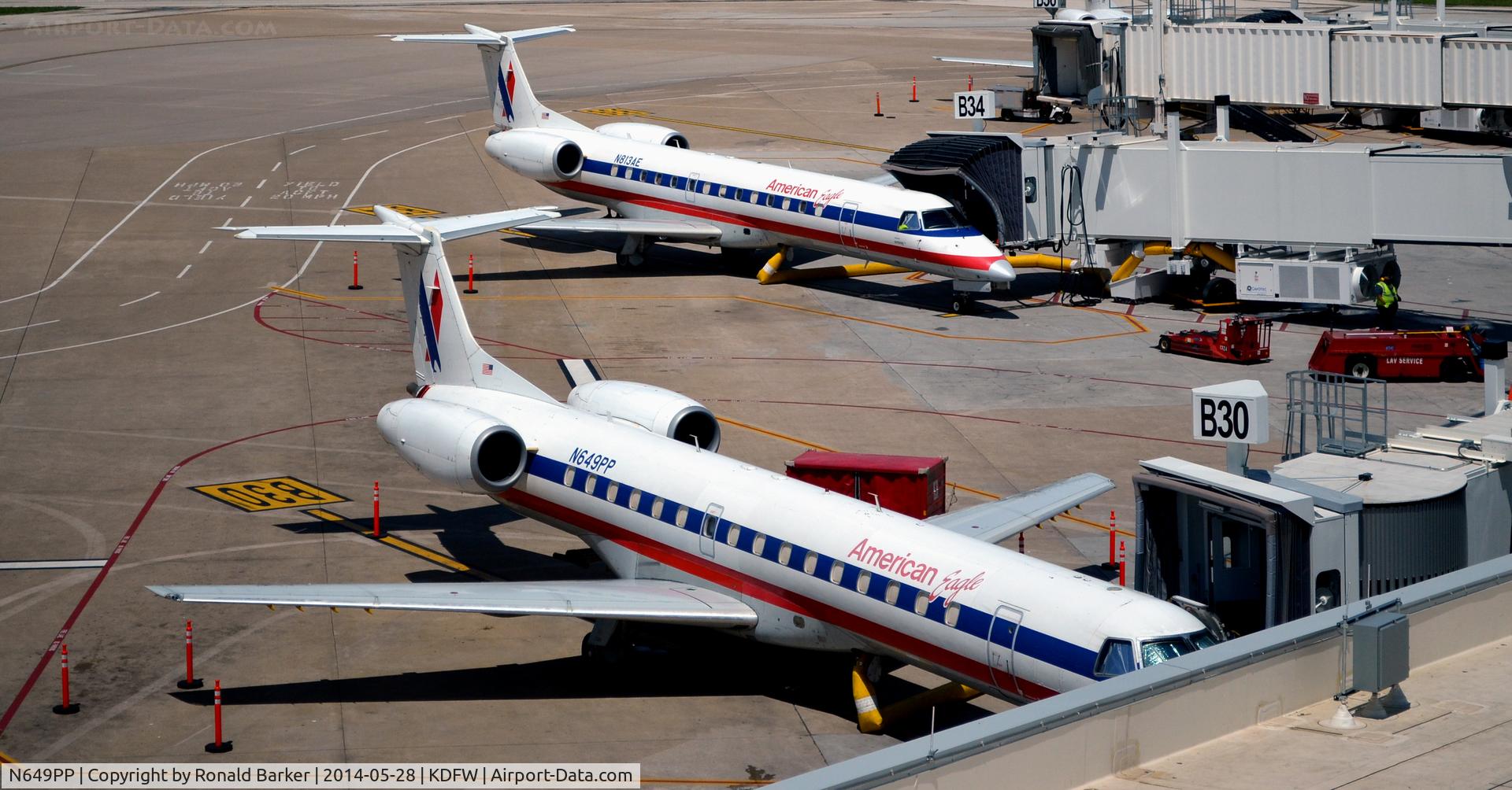 N649PP, 2000 Embraer ERJ-145LR (EMB-145LR) C/N 145234, Gate B30 DFW