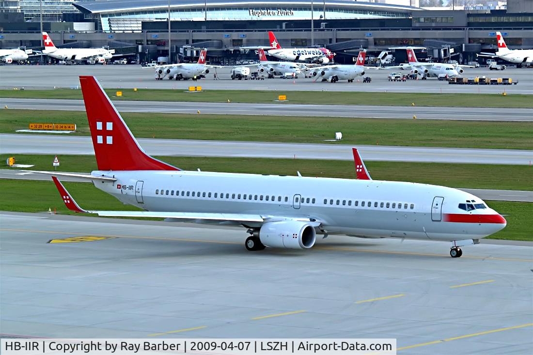 HB-IIR, 2004 Boeing 737-86Q C/N 30295, Boeing 737-86Q [30295] (PrivatAir) Zurich~HB 07/04/2009