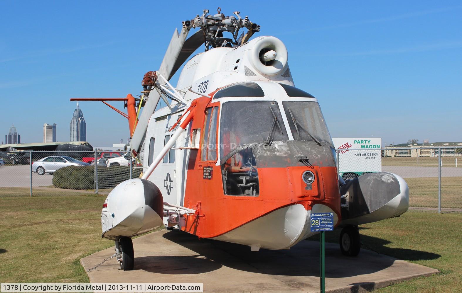 1378, Sikorsky HH-52A Sea Guard C/N 62.056, HH-52A Sea Guardian at Battle Ship Alabama