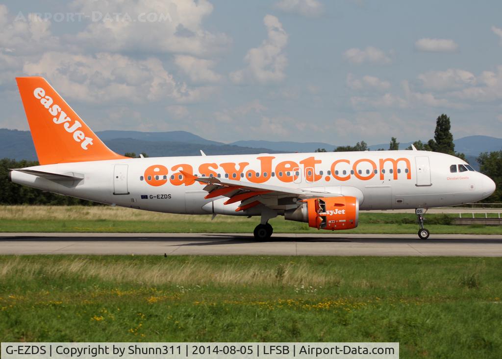 G-EZDS, 2008 Airbus A319-111 C/N 3702, Landing rwy 16