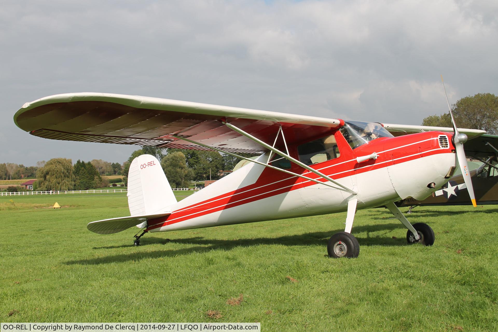 OO-REL, 1948 Cessna 140 C/N 9067, Open door at Lille-Marcq.
