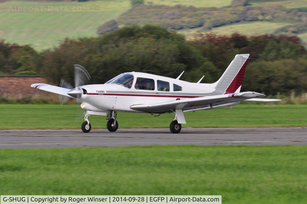 G-SHUG, 1977 Piper PA-28R-201T Cherokee Arrow III C/N 28R-7703048, Visiting Turbo Cherokee Arrow III departing Runway 22.
