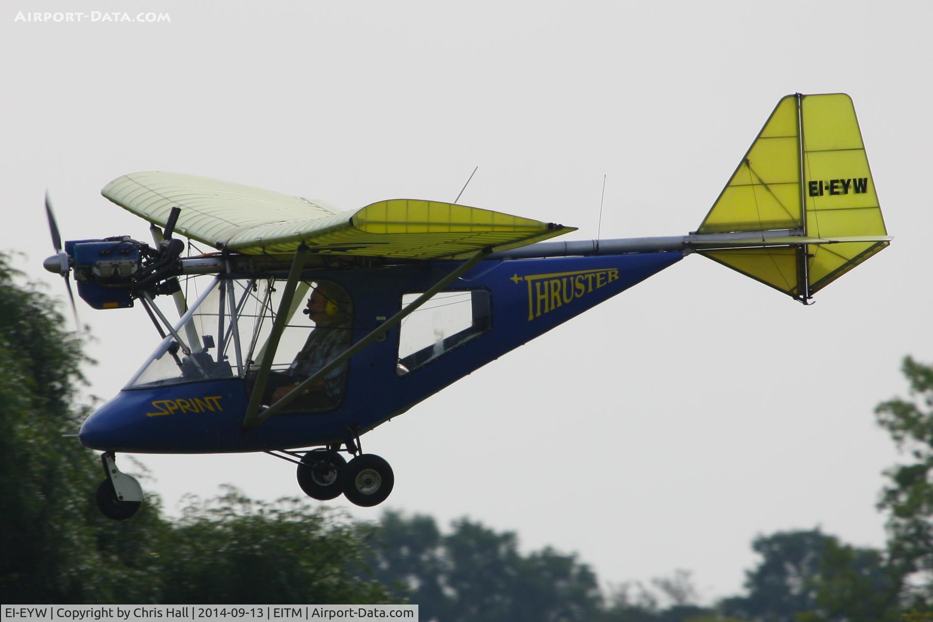 EI-EYW, 1999 Thruster T600N C/N 9039-T600N-033, at the Trim airfield fly in, County Meath, Ireland