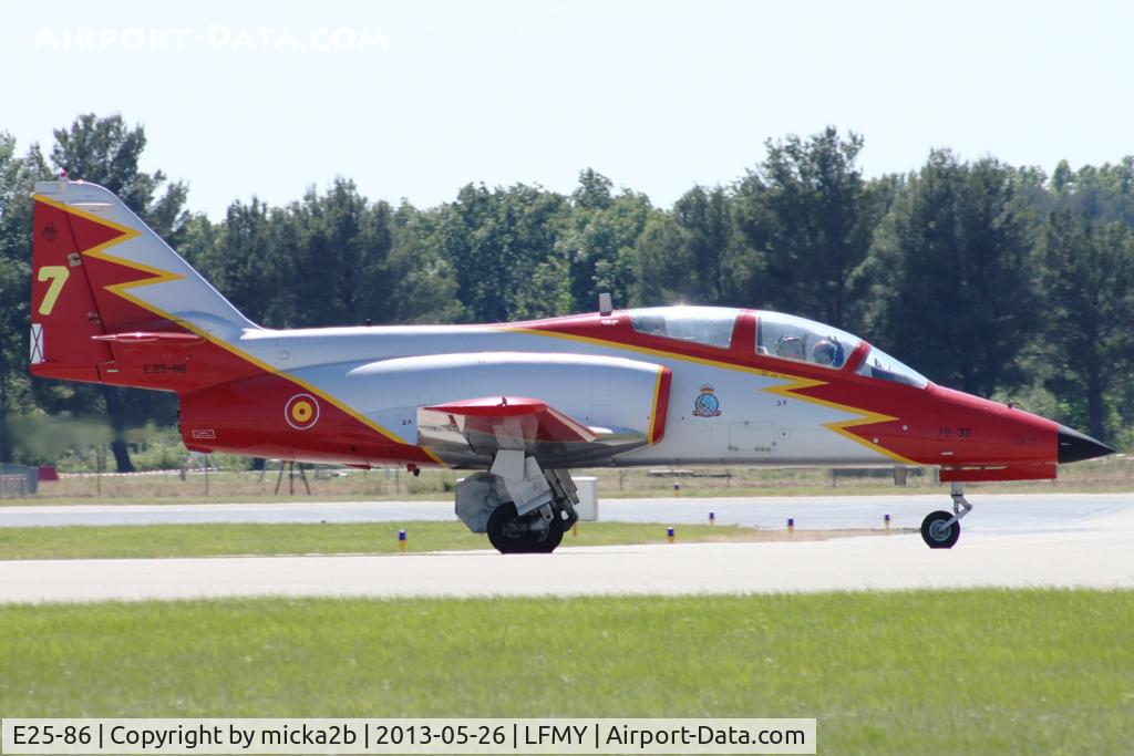 E25-86, CASA C-101EB Aviojet C/N EB01-86-097, Taxiing