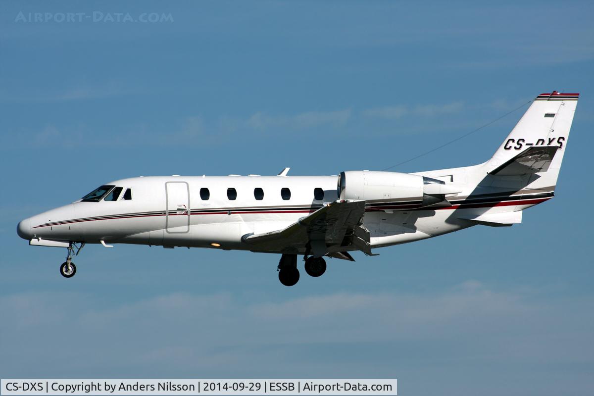 CS-DXS, 2007 Cessna 560XLS Citation Excel C/N 560-5754, On short final for runway 30.