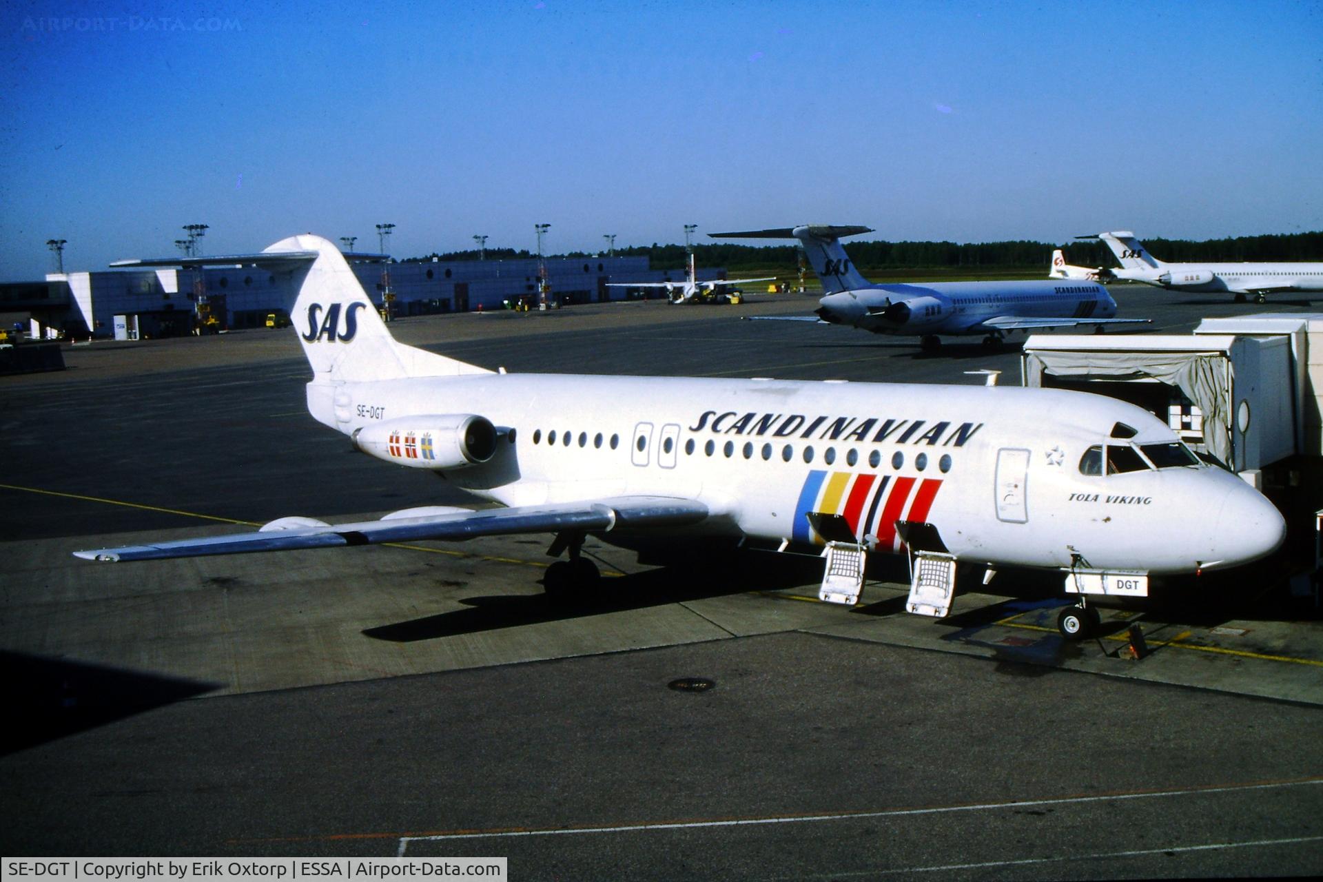 SE-DGT, 1986 Fokker F-28-4000 Fellowship C/N 11239, SE-DGT in ARN 1997-09