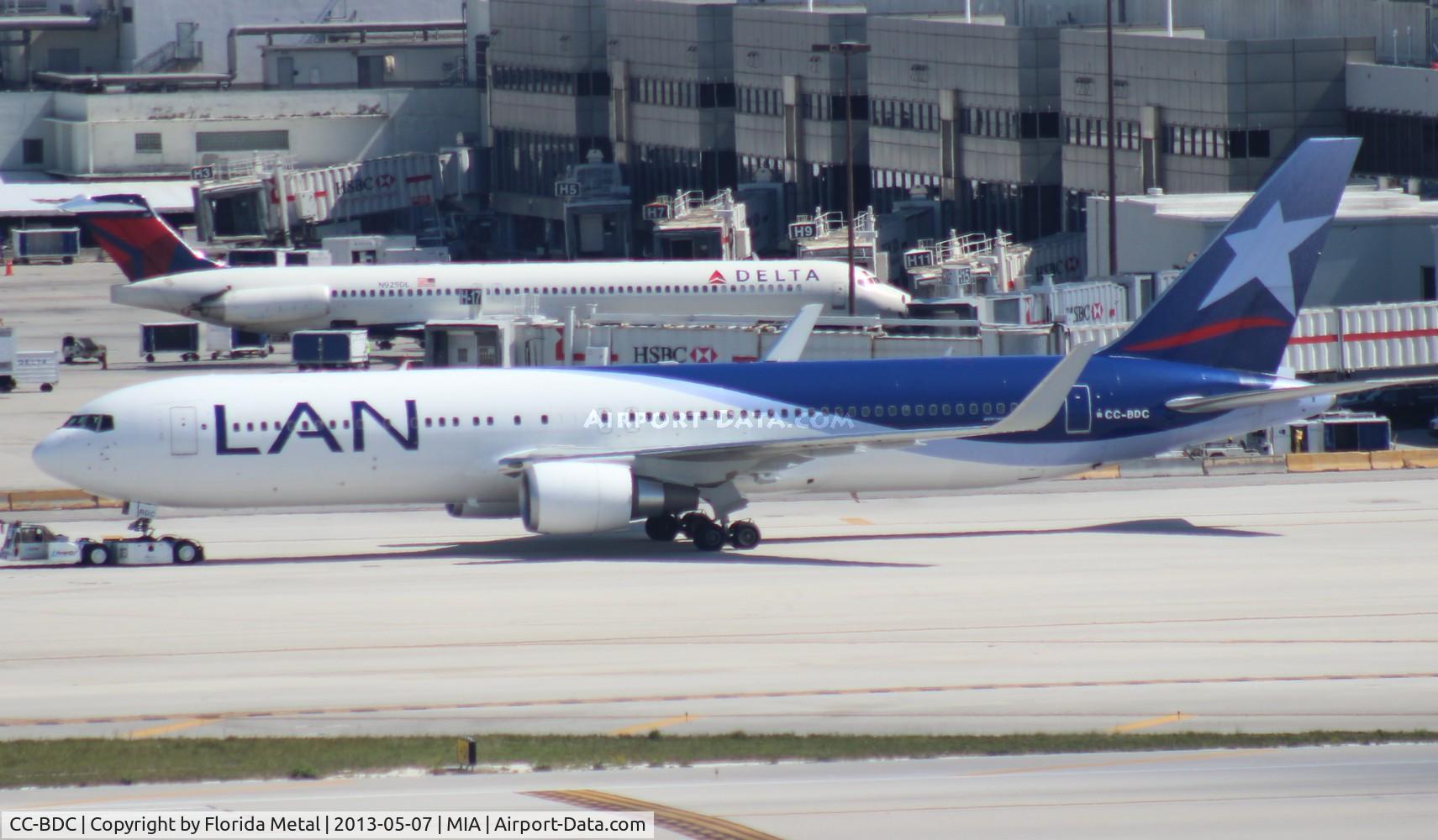 CC-BDC, 2011 Boeing 767-316/ER C/N 40591, LAN 767-300