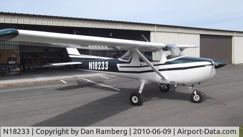 N18233, 1972 Cessna 150L C/N 15073886, when I owned 233 and it was hangared at W28