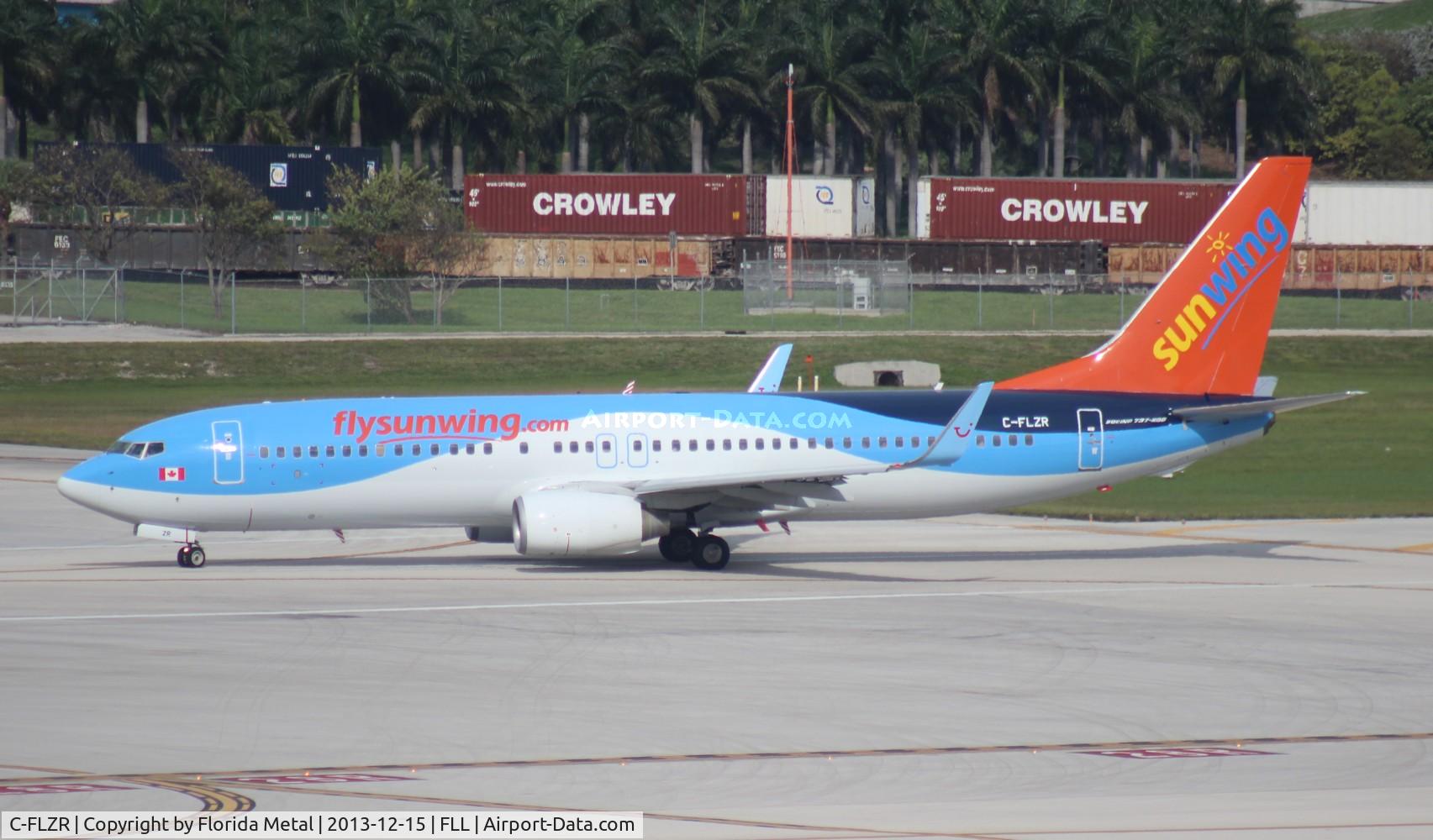 C-FLZR, 2009 Boeing 737-8K5 C/N 35145, Sunwing/Thomson hybrid 737-800
