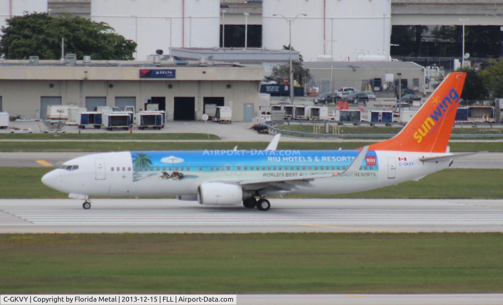 C-GKVY, 2007 Boeing 737-8Q8 C/N 30724, Sunwing RIU Hotels and Resorts