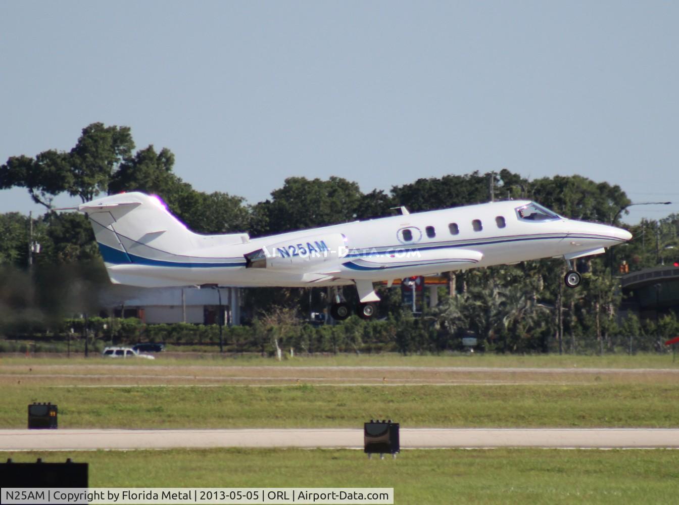 N25AM, Gates Learjet 25D C/N 321, Lear 25D