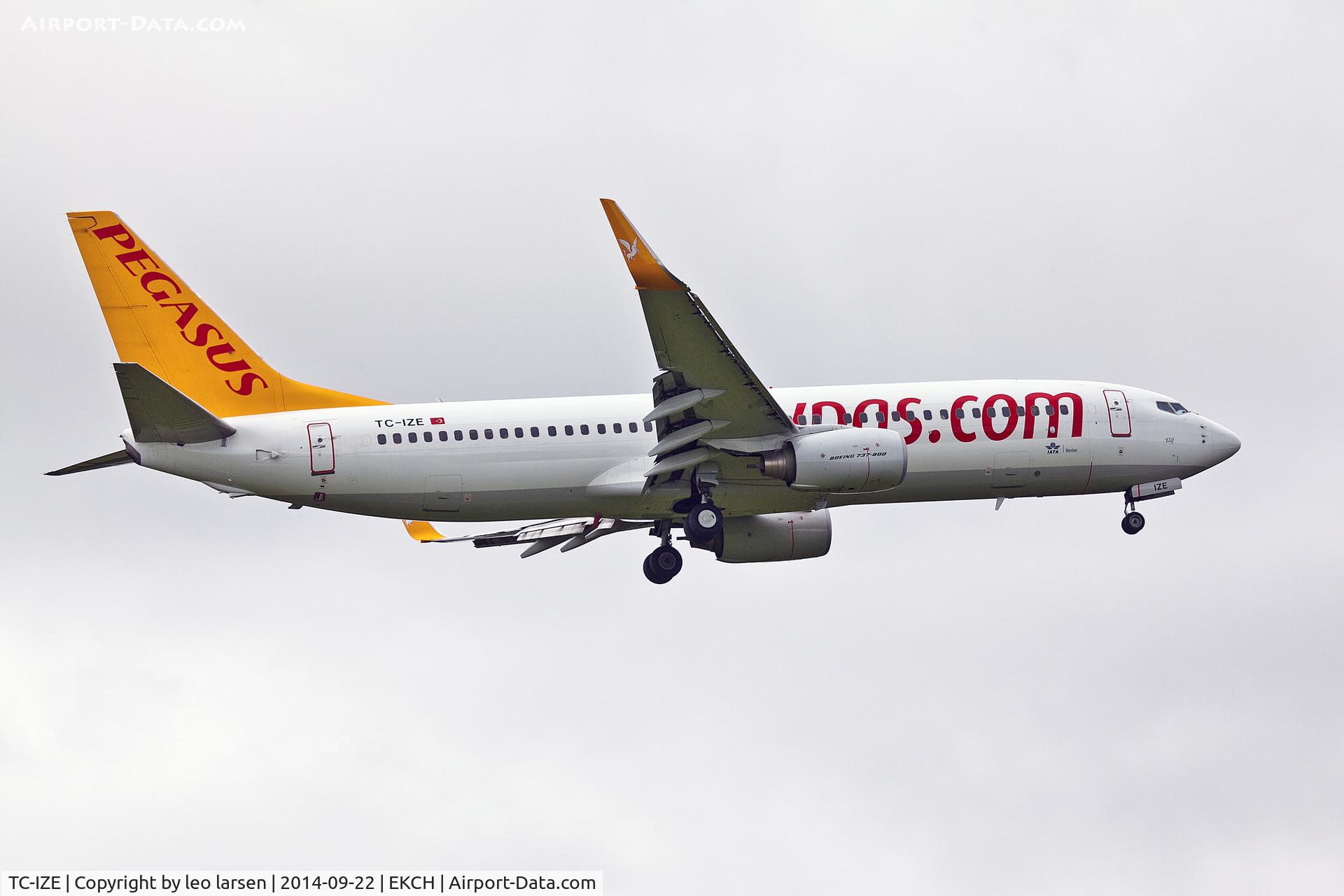 TC-IZE, 2008 Boeing 737-86J C/N 37740, Copenhagen Kastrup 22.9.14