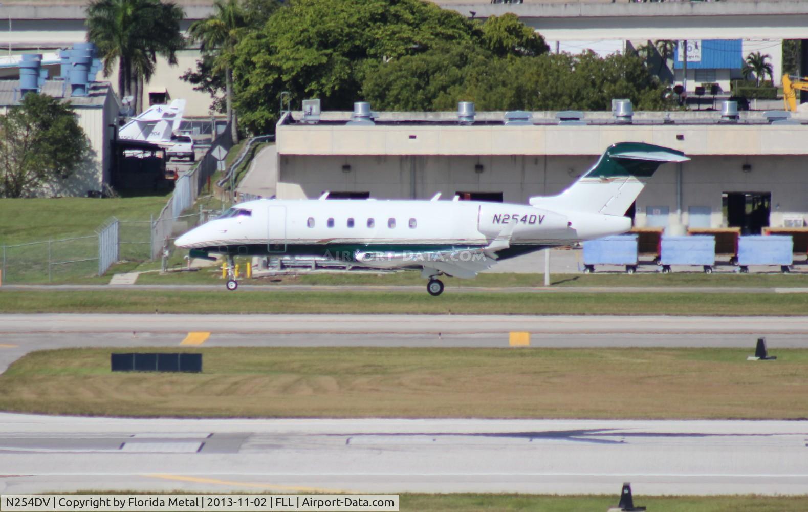 N254DV, 2009 Bombardier Challenger 300 (BD-100-1A10) C/N 20262, Challenger 300