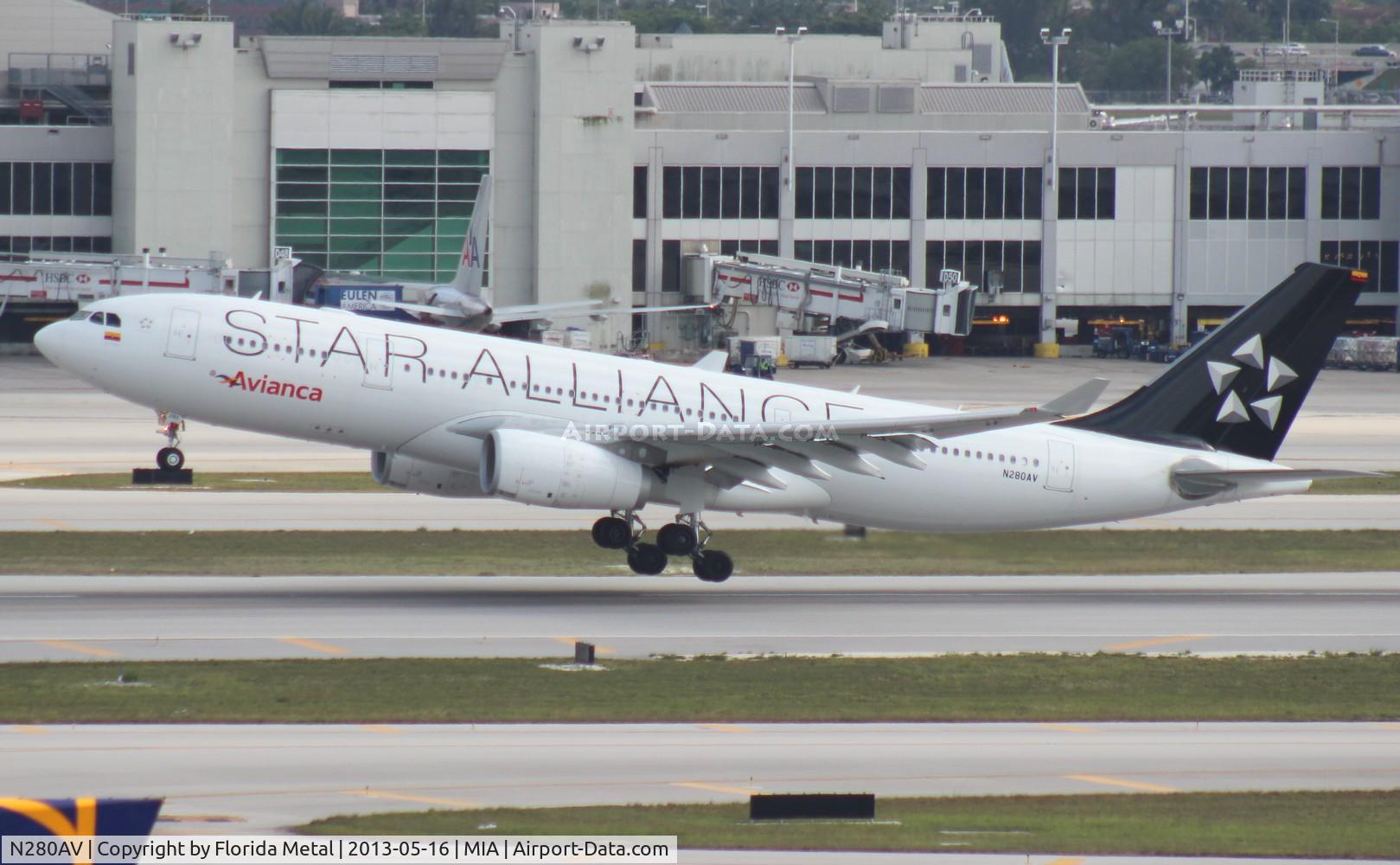 N280AV, 2013 Airbus A330-243 C/N 1400, Avianca A330-200