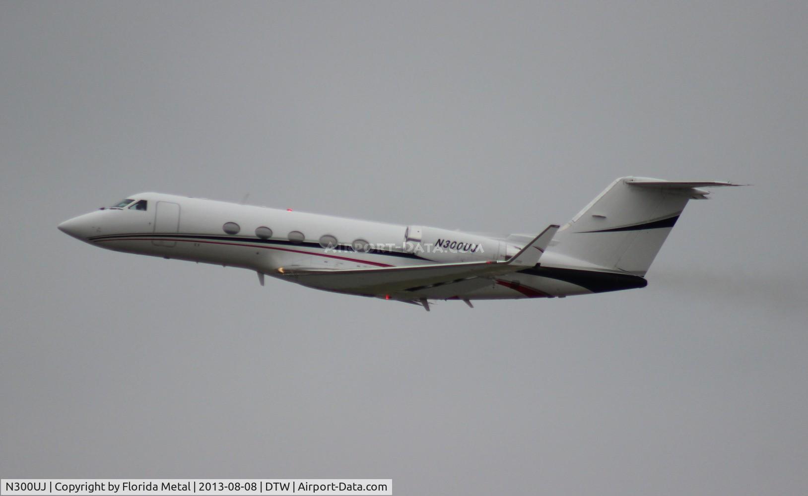 N300UJ, 1980 Gulfstream American G-1159A Gulfstream III C/N 316, Gulfstream III