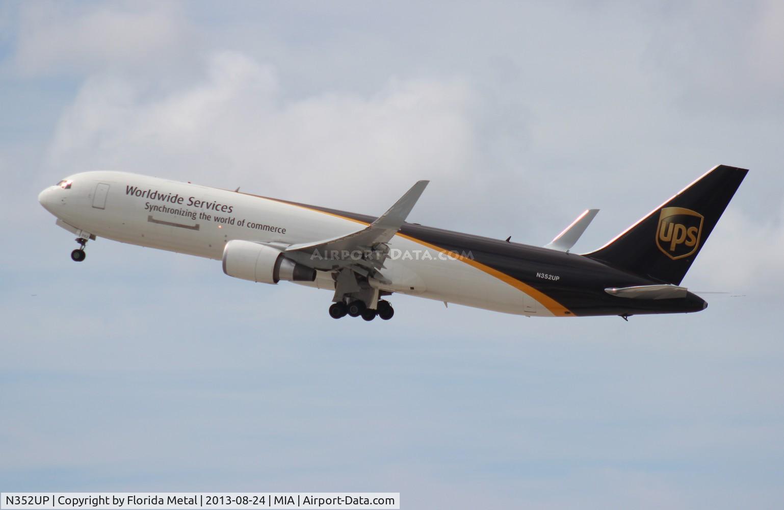 N352UP, 2012 Boeing 767-34AF/ER C/N 37875, UPS 767-300