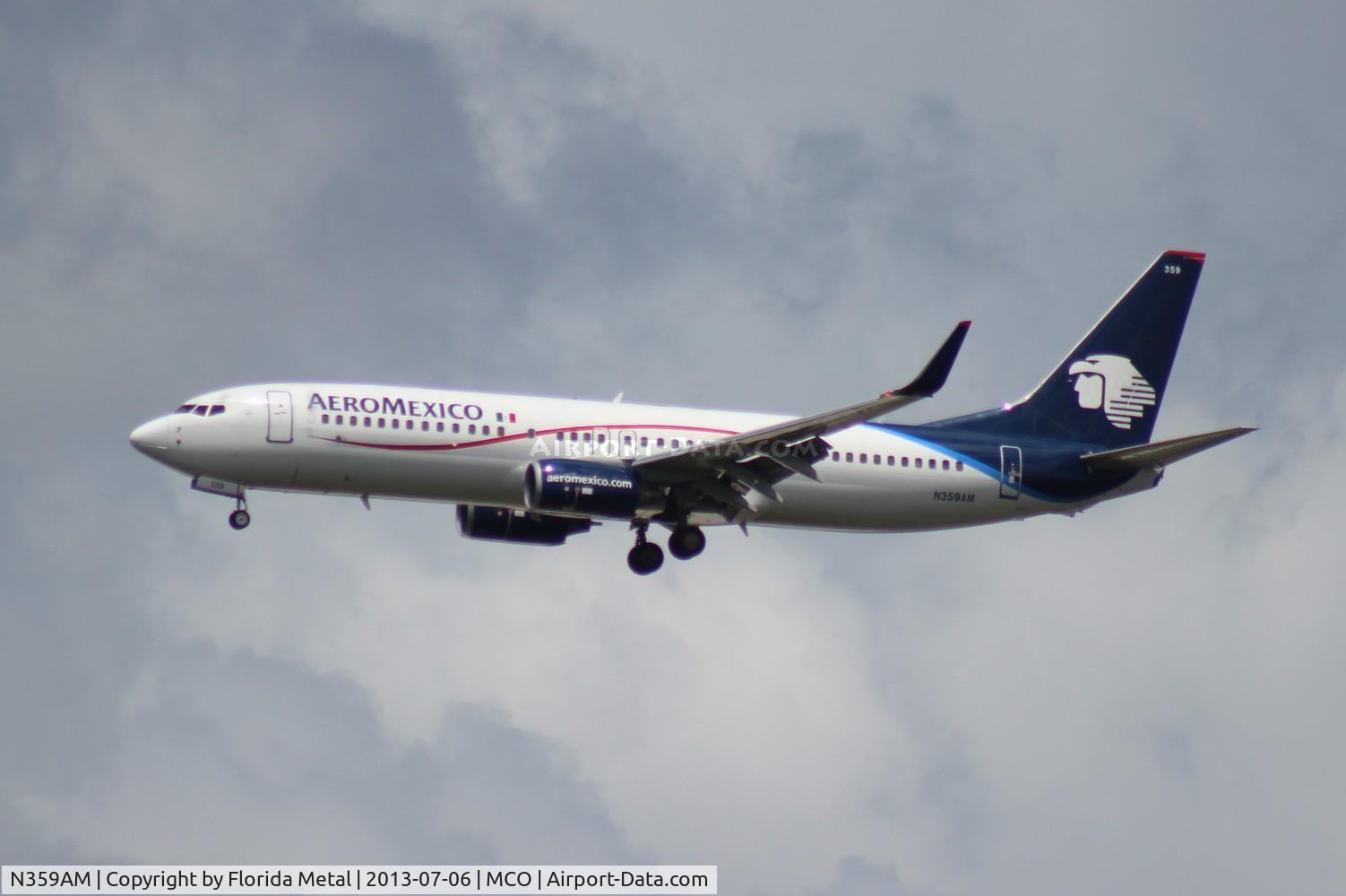 N359AM, 2001 Boeing 737-8CX C/N 32359, American 737-800