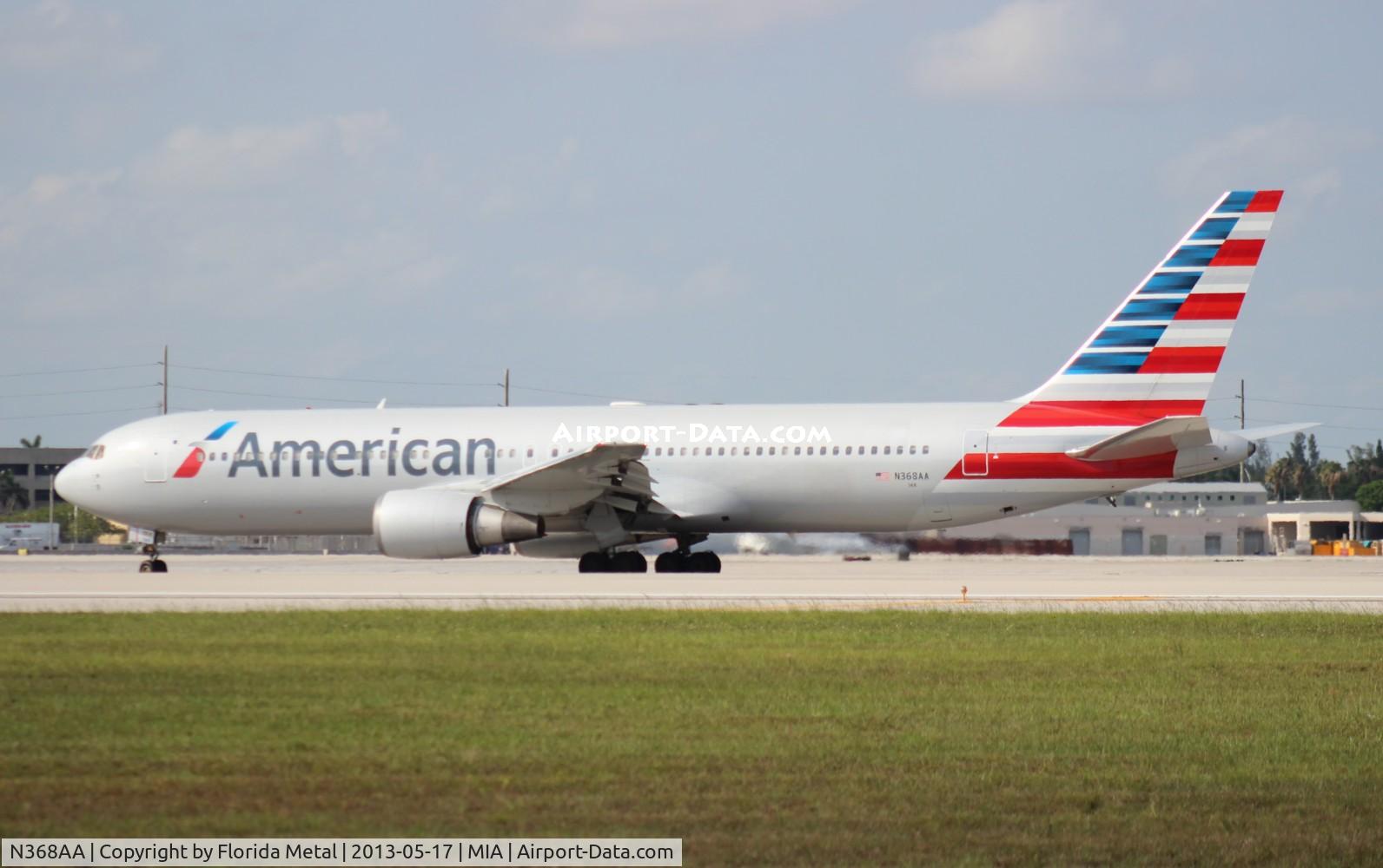 N368AA, 1991 Boeing 767-323 C/N 25195, American 767-300