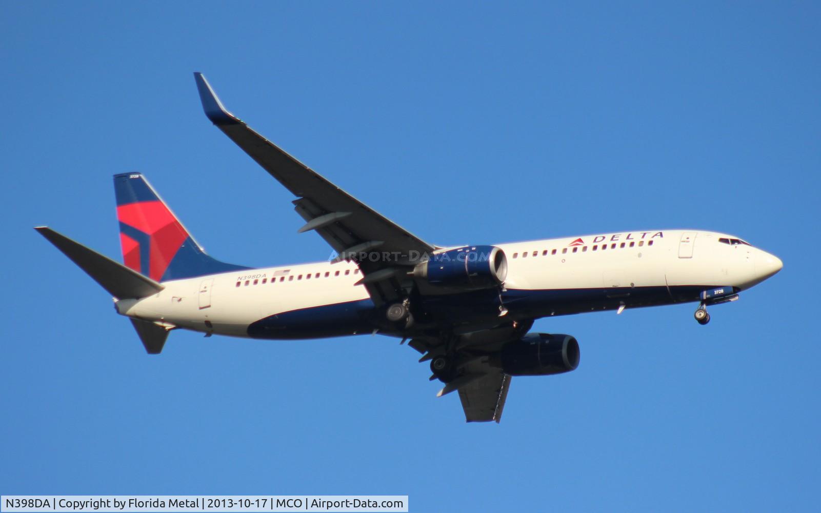 N398DA, 2000 Boeing 737-832 C/N 30774, Delta 737-800