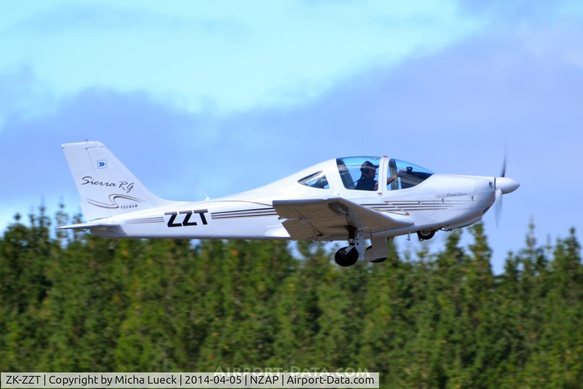 ZK-ZZT, Tecnam P-2002 Sierra RG C/N 390, At Taupo