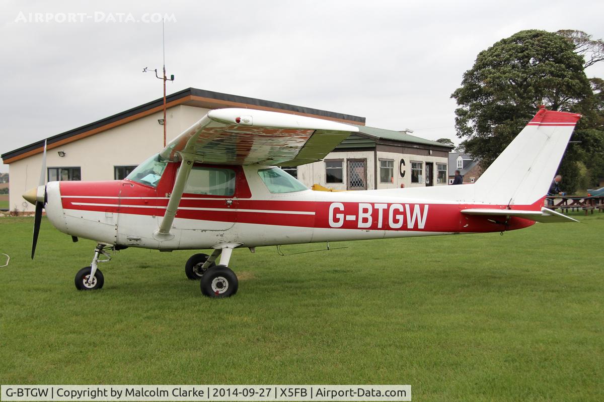 G-BTGW, 1979 Cessna 152 C/N 15279812, Cessna 152, Fishburn Airfield UK, September 27th 2014.