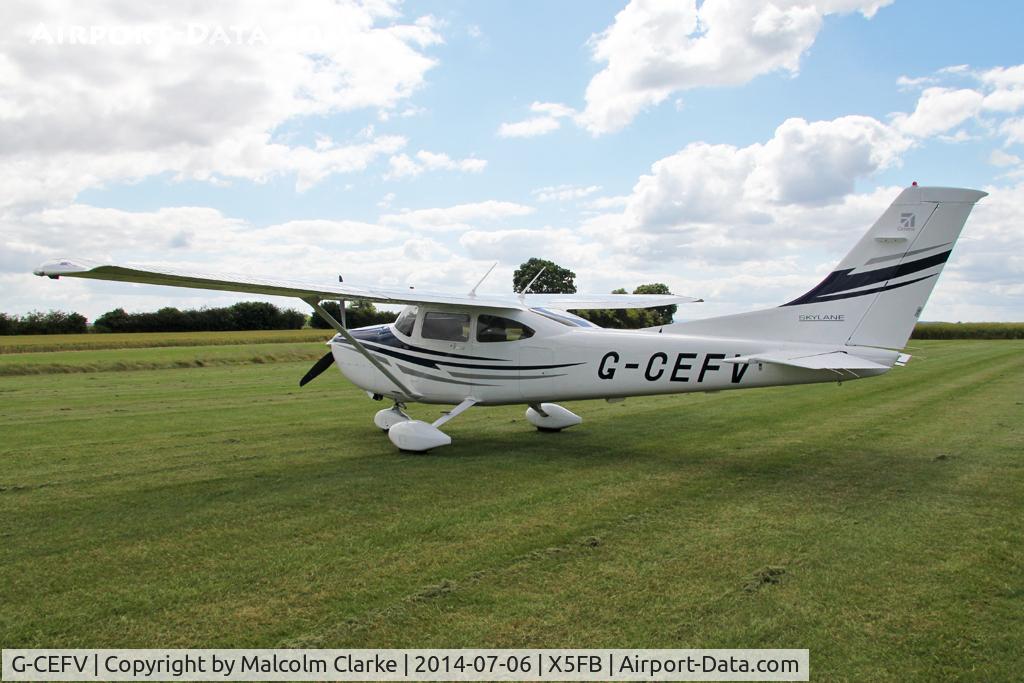 G-CEFV, 2005 Cessna 182T Skylane C/N 18281538, Cessna 182T Skylane, Fishburn Airfield UK, July 6th 2014.
