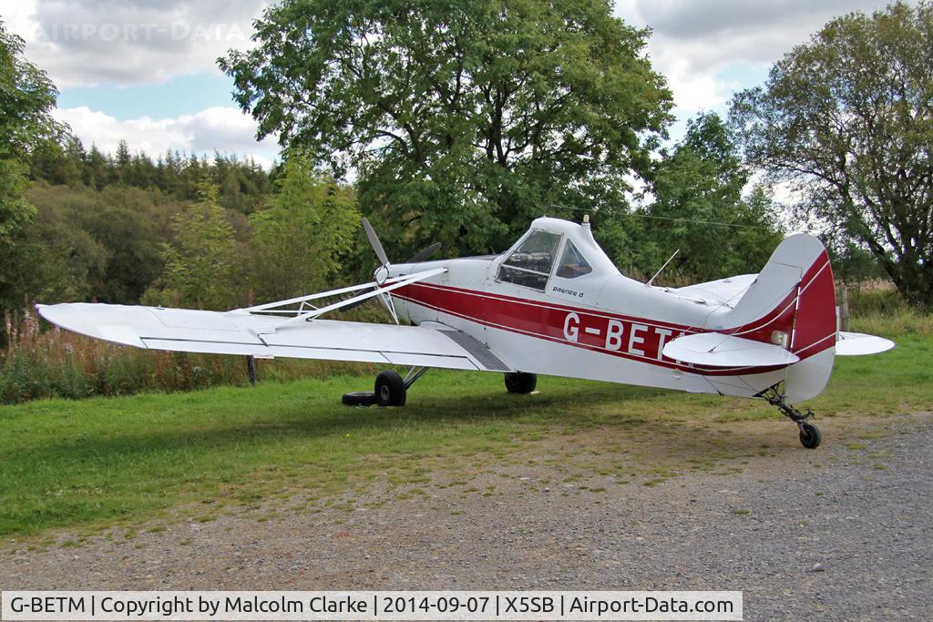 G-BETM, 1976 Piper PA-25-235 Pawnee C/N 25-7656066, Piper PA-25-235 Pawnee, Sutton Bank North Yorkshire, September 7th 2014.
