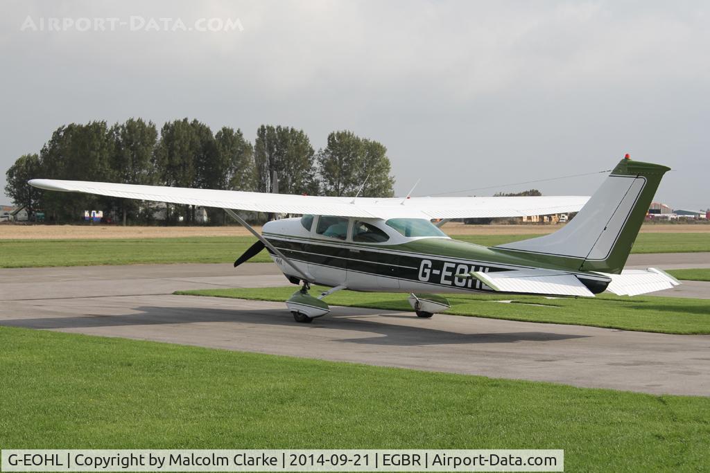 G-EOHL, 1968 Cessna 182L Skylane C/N 182-59279, Cessna 182L Skylane at the Real Aeroplane Club's Helicopter Fly-In, Breighton Airfield, North Yorkshire, September 21st 2014.