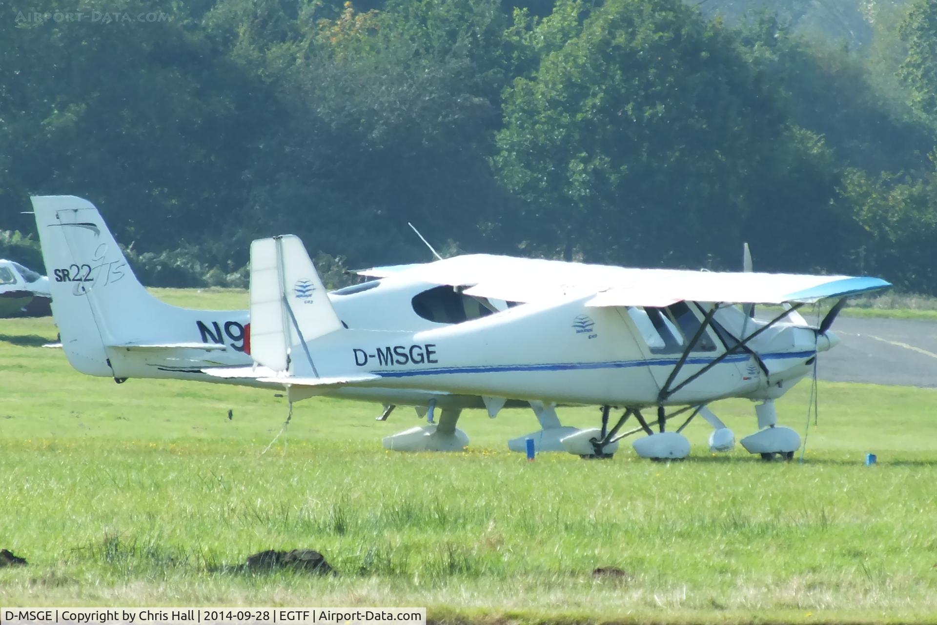 D-MSGE, 1999 Comco Ikarus C42 Cyclone C/N 9902-6175, at Fairoaks