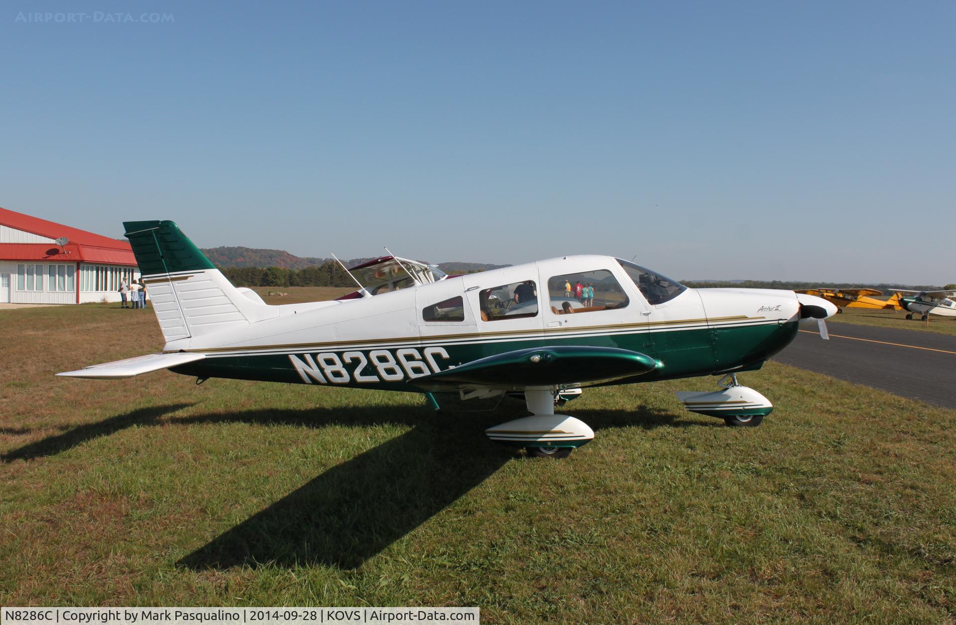 N8286C, 1975 Piper PA-28-181 C/N 28-7690110, Piper PA-28-181