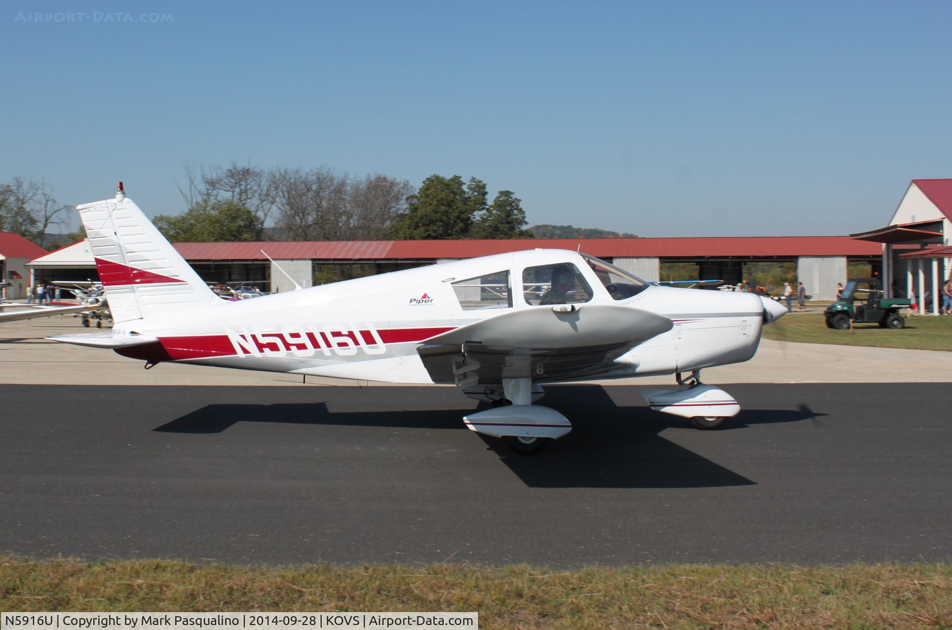 N5916U, 1970 Piper PA-28-140 C/N 28-26780, Piper PA-28-140
