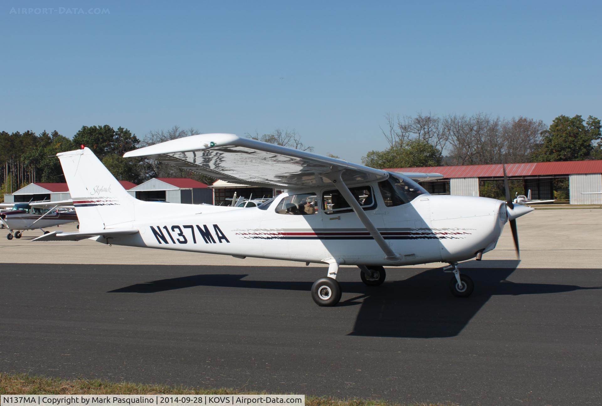 N137MA, 1997 Cessna 172R C/N 17280146, Cessna 172R