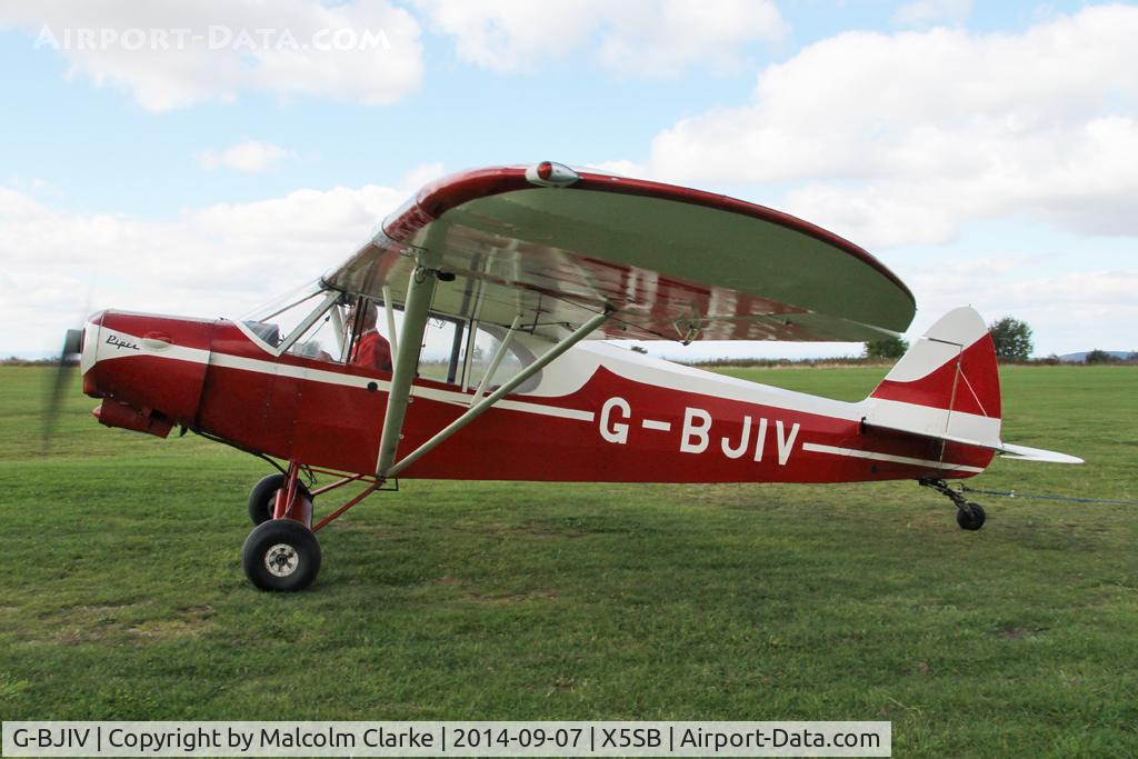 G-BJIV, 1965 Piper PA-18-150 Super Cub C/N 18-8262, Piper PA-18-150 Super Cub, Sutton Bank North Yorkshire, September 7th 2014.