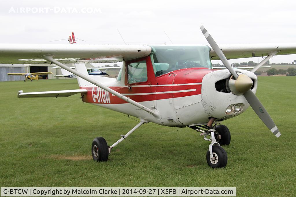 G-BTGW, 1979 Cessna 152 C/N 15279812, Cessna 152, Fishburn Airfield UK, September 27th 2014.