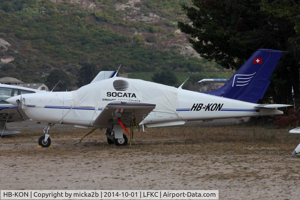 HB-KON, 2002 Socata TB-20 Trinidad C/N 2183, Parked