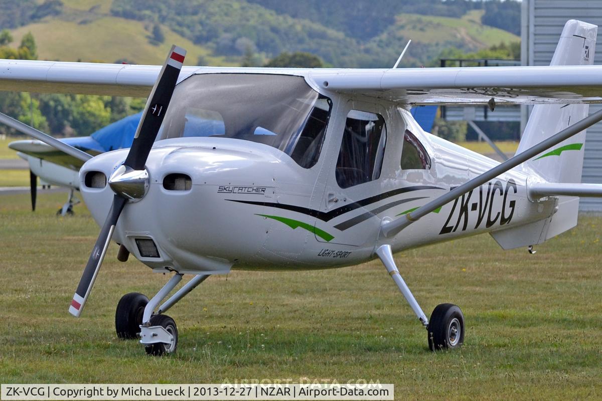 ZK-VCG, Cessna 162 Skycatcher Skycatcher C/N 16200132, At Ardmore