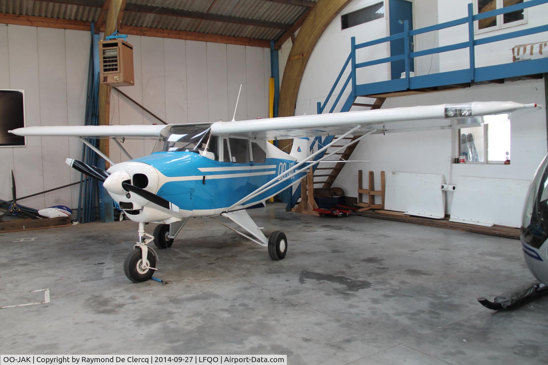 OO-JAK, Piper PA-22-150 Tri Pacer C/N 22-7640, At Lille-Marcq
