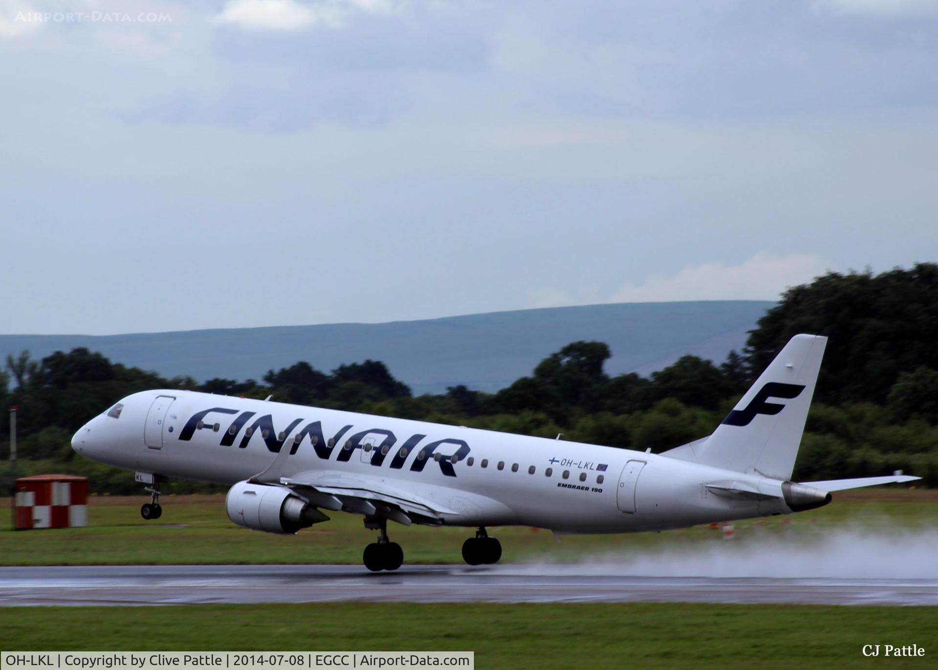 OH-LKL, 2007 Embraer 190LR (ERJ-190-100LR) C/N 19000153, Wet take off from EGCC