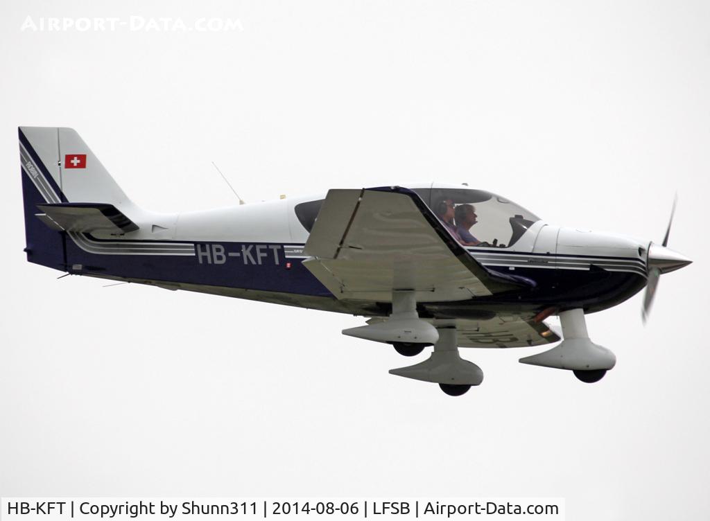 HB-KFT, 2001 Robin DR-400-500 President C/N 32, Landing rwy 16